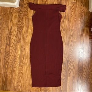 Shoulder low dress
